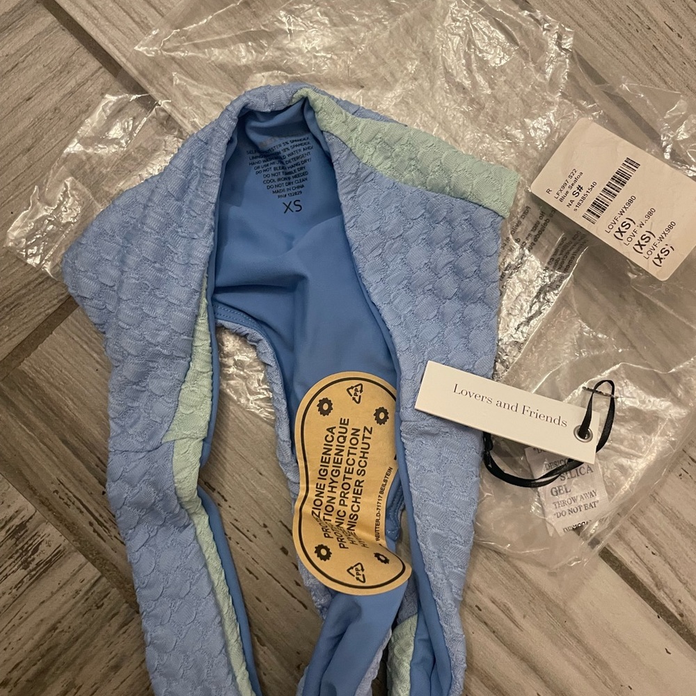 LOVERS + FRIENDS TEXTURED WAVE BOTTOMS NWT - Picture 10 of 11